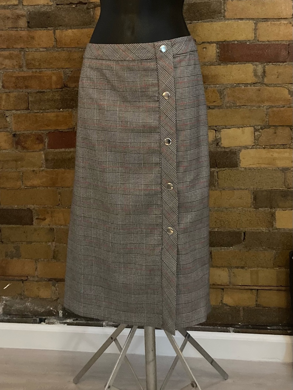 White House Black Market Plaid Midi Skirt in Gray with red Accents